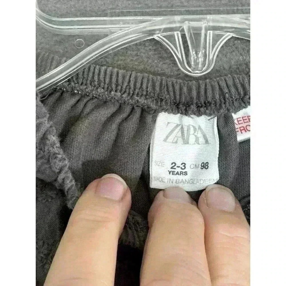 Zara PUFF Sleeve Top Gray Textured GIRL'S Size 2-3 Yrs Toddler Floral Cottage - Picture 3 of 10